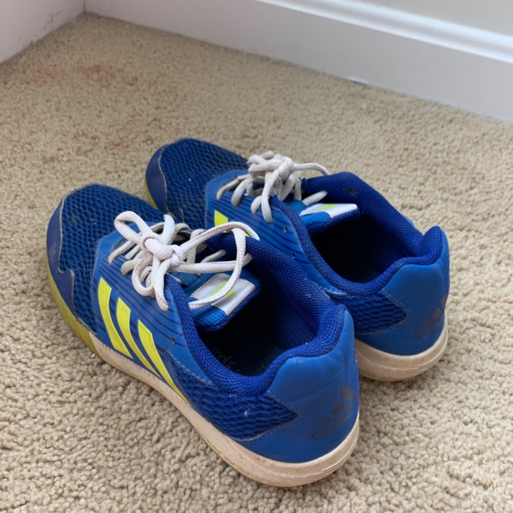 Shoes - Picture 7 of 7